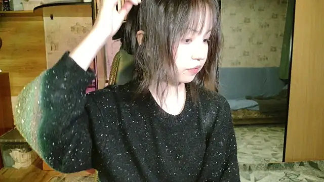 Snapshot of lalallalalaa- chatting on December 14, 2025, 2:11 pm lalallalalaa- online show from December 14, 2025, 2:11 pm