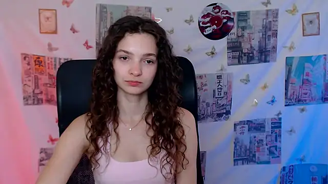 Snapshot of _SusieSu_ chatting on May 6, 2026, 12:09 pm SusieSu online show from May 6, 2026, 12:09 pm