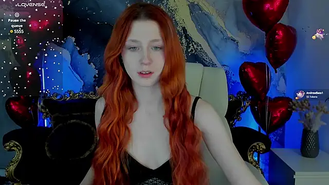 MagicLilu online show from February 13, 2025, 8:45 pm