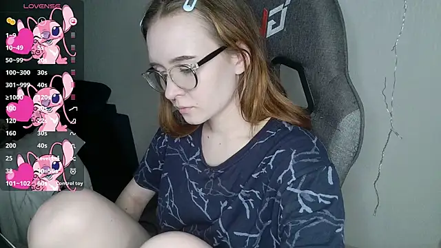 Snapshot of crashtest_13 chatting on March 22, 2025, 8:04 pm crashtest 13 online show from March 22, 2025, 8:04 pm