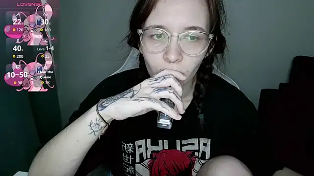 Snapshot of crashtest_13 chatting on October 29, 2025, 9:08 am crashtest 13 online show from October 29, 2025, 9:08 am