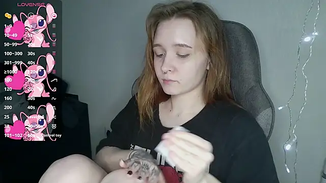 Snapshot of crashtest_13 chatting on March 17, 2025, 2:23 pm crashtest 13 online show from March 17, 2025, 2:23 pm