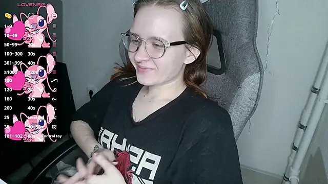 Snapshot of crashtest_13 chatting on March 20, 2025, 11:23 pm crashtest 13 online show from March 20, 2025, 11:23 pm