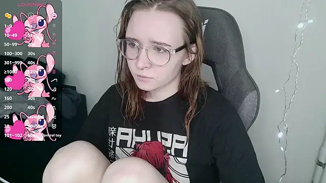 Snapshot of crashtest_13 chatting on March 17, 2025, 7:57 am crashtest 13 online show from March 17, 2025, 7:57 am