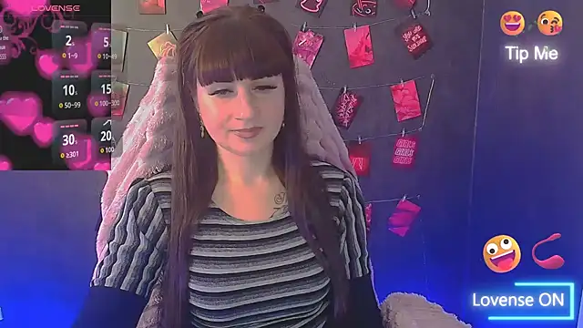 Snapshot of Violla_My chatting on March 4, 2026, 12:24 pm Violla My online show from March 4, 2026, 12:24 pm