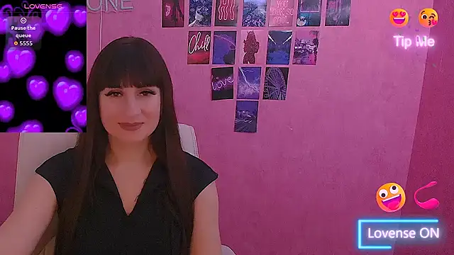 Snapshot of Violla_My chatting on April 1, 2026, 1:41 pm Violla My online show from April 1, 2026, 1:41 pm