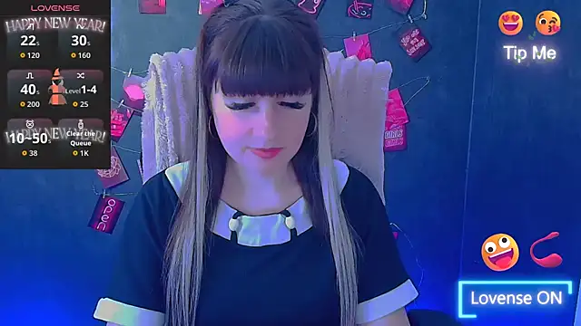 Snapshot of Violla_My chatting on May 6, 2026, 5:44 am Violla My online show from May 6, 2026, 5:44 am