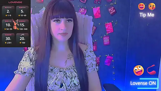 Snapshot of Violla_My chatting on April 8, 2026, 11:33 am Violla My online show from April 8, 2026, 11:33 am