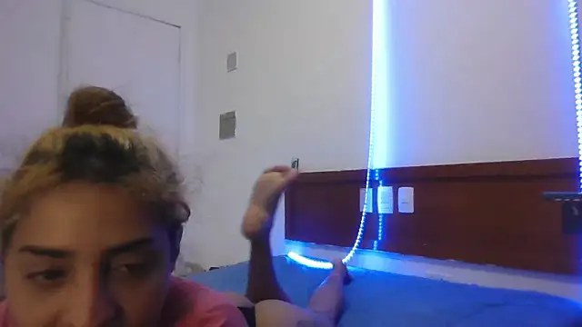 Gabrielleof online show from January 25, 2025, 2:37 am