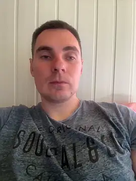 Rowing199456 online show from April 6, 2026, 7:09 am