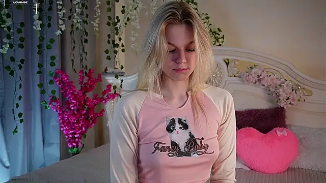 EdlinAlliston online show from October 16, 2025, 3:20 pm