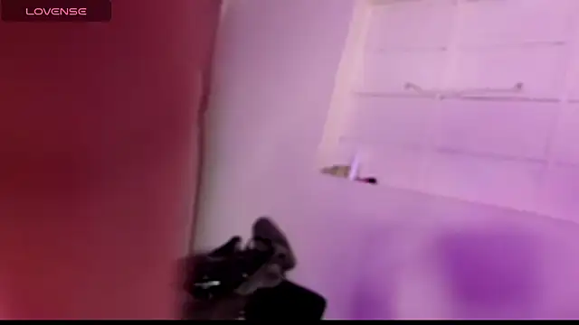 Snapshot of Cloe_five chatting on October 15, 2025, 10:07 pm Cloe five online show from October 15, 2025, 10:07 pm