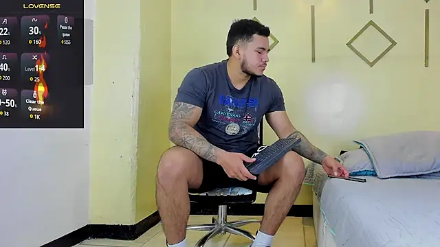 Snapshot of jeisonstark chatting on October 11, 2025, 12:28 pm jeisonstark online show from October 11, 2025, 12:28 pm