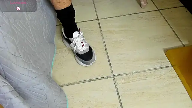 Snapshot of jeisonstark chatting on September 28, 2025, 7:15 am jeisonstark online show from September 28, 2025, 7:15 am