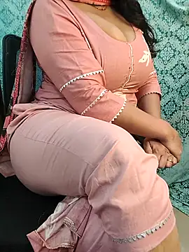 Snapshot of Anamika_Kapoor chatting on February 20, 2026, 7:05 pm Anamika Kapoor online show from February 20, 2026, 7:05 pm