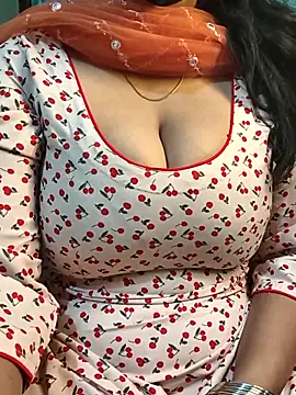 Snapshot of Anamika_Kapoor chatting on November 12, 2025, 10:02 pm Anamika Kapoor online show from November 12, 2025, 10:02 pm