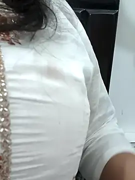 Snapshot of Anamika_Kapoor chatting on March 22, 2026, 9:05 pm Anamika Kapoor online show from March 22, 2026, 9:05 pm