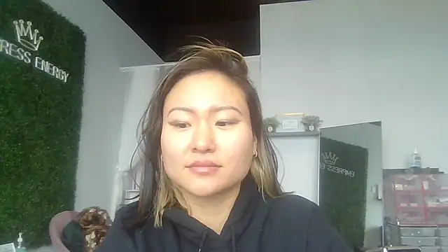 Snapshot of opal_gem chatting on February 11, 2025, 6:55 pm opal gem online show from February 11, 2025, 6:55 pm