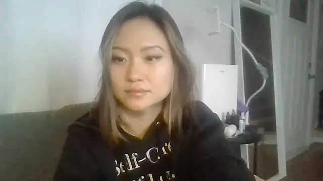 Snapshot of opal_gem chatting on February 14, 2025, 5:09 am opal gem online show from February 14, 2025, 5:09 am