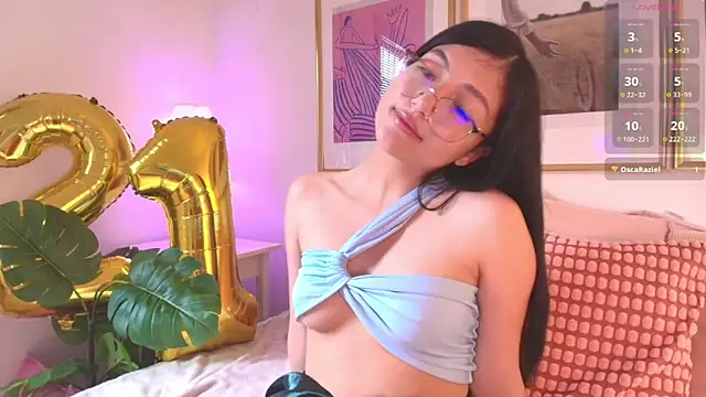 Snapshot of Eva_depp chatting on March 12, 2025, 2:23 pm Eva depp online show from March 12, 2025, 2:23 pm