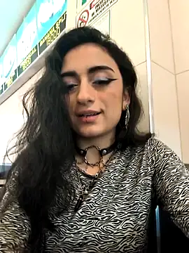 Snapshot of Lila_Desiree chatting on November 20, 2025, 10:09 pm Lila Desiree online show from November 20, 2025, 10:09 pm