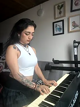 Snapshot of Lila_Desiree chatting on November 23, 2025, 4:28 pm Lila Desiree online show from November 23, 2025, 4:28 pm