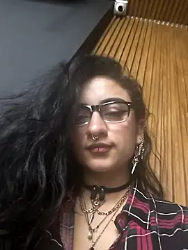 Snapshot of Lila_Desiree chatting on December 2, 2025, 2:52 pm Lila Desiree online show from December 2, 2025, 2:52 pm