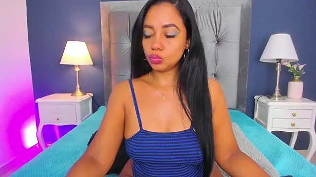 Kamila-Kane online show from March 11, 2025, 7:58 pm