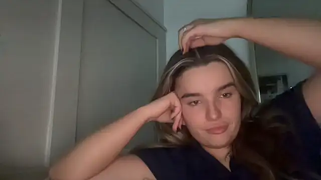 maisiesmithx online show from November 13, 2025, 12:25 am