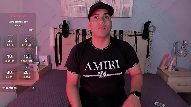 Snapshot of Vale_n_Matt chatting on September 23, 2025, 3:13 am Vale n Matt online show from September 23, 2025, 3:13 am