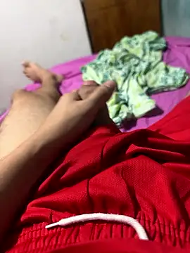 Snapshot of Erick-90 chatting on January 10, 2026, 5:14 am Erick-90 online show from January 10, 2026, 5:14 am