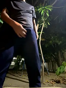 Snapshot of Erick-90 chatting on January 17, 2026, 6:06 am Erick-90 online show from January 17, 2026, 6:06 am