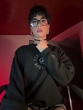 sue   0 online show from December 14, 2025, 5:02 am