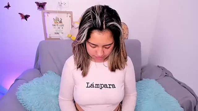 Snapshot of caramelita_ostos chatting on March 17, 2025, 8:51 pm caramelita ostos online show from March 17, 2025, 8:51 pm