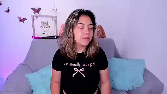 Snapshot of caramelita_ostos chatting on March 13, 2025, 10:26 am caramelita ostos online show from March 13, 2025, 10:26 am