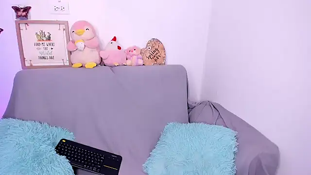 Snapshot of caramelita_ostos chatting on March 14, 2025, 5:24 pm caramelita ostos online show from March 14, 2025, 5:24 pm