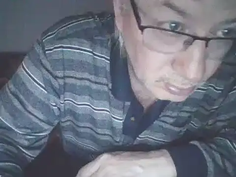 Snapshot of loverboyxxx69 chatting on March 20, 2025, 2:19 am loverboyxxx69 online show from March 20, 2025, 2:19 am