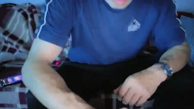 Snapshot of loverboyxxx69 chatting on October 5, 2025, 6:31 pm loverboyxxx69 online show from October 5, 2025, 6:31 pm