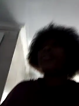 Snapshot of Zee_Online chatting on November 20, 2025, 4:29 pm Zee Online online show from November 20, 2025, 4:29 pm