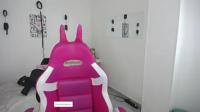 Leonard Price online show from April 22, 2026, 12:01 pm