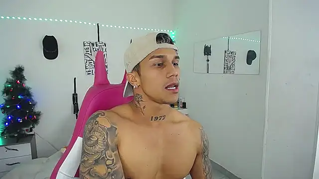 Leonard Price online show from November 30, 2025, 2:45 am