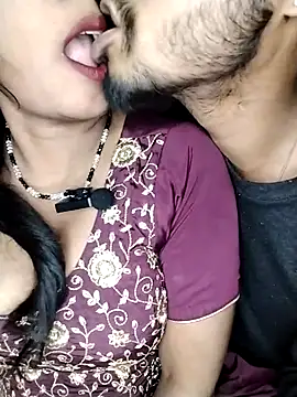 Snapshot of Indian_Lust_Couple chatting on March 19, 2026, 1:05 am Indian Lust Couple online show from March 19, 2026, 1:05 am