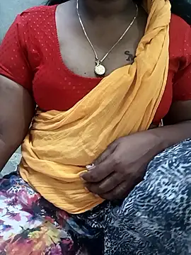 Snapshot of MaaliiiPonuTamil chatting on February 14, 2026, 12:33 am MaaliiiPonuTamil online show from February 14, 2026, 12:33 am