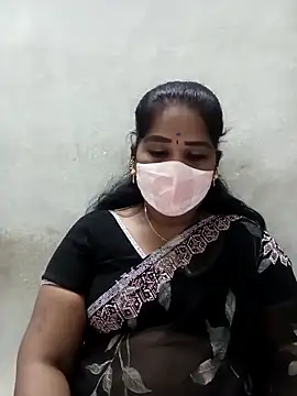 Snapshot of MaaliiiPonuTamil chatting on February 17, 2026, 6:27 pm MaaliiiPonuTamil online show from February 17, 2026, 6:27 pm