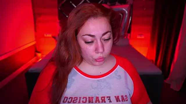 Snapshot of Kittywakee chatting on September 22, 2025, 8:26 pm Kittywakee online show from September 22, 2025, 8:26 pm