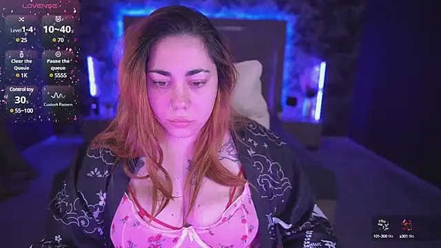 Snapshot of Kittywakee chatting on March 20, 2025, 10:07 pm Kittywakee online show from March 20, 2025, 10:07 pm