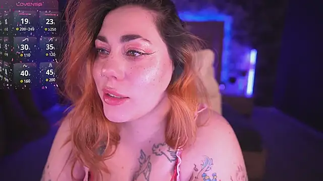 Snapshot of Kittywakee chatting on March 20, 2025, 1:24 am Kittywakee online show from March 20, 2025, 1:24 am