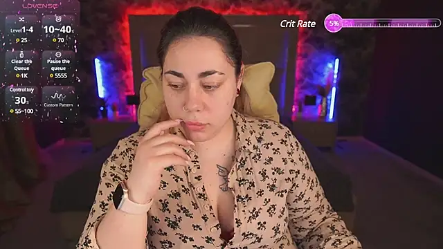 Snapshot of Kittywakee chatting on March 12, 2025, 10:07 pm Kittywakee online show from March 12, 2025, 10:07 pm