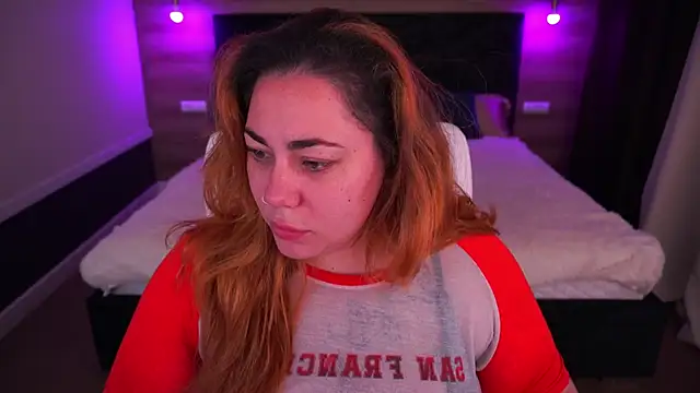 Snapshot of Kittywakee chatting on September 16, 2025, 8:21 pm Kittywakee online show from September 16, 2025, 8:21 pm