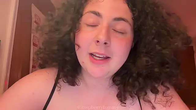RaspberryTommyFTM online show from May 14, 2026, 2:08 am